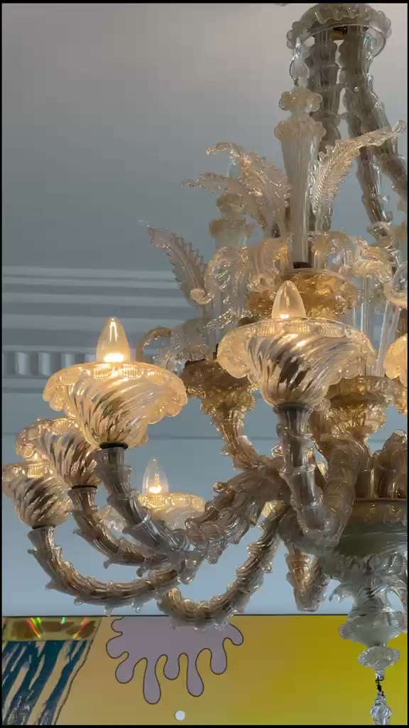 Lustre en verre ancien